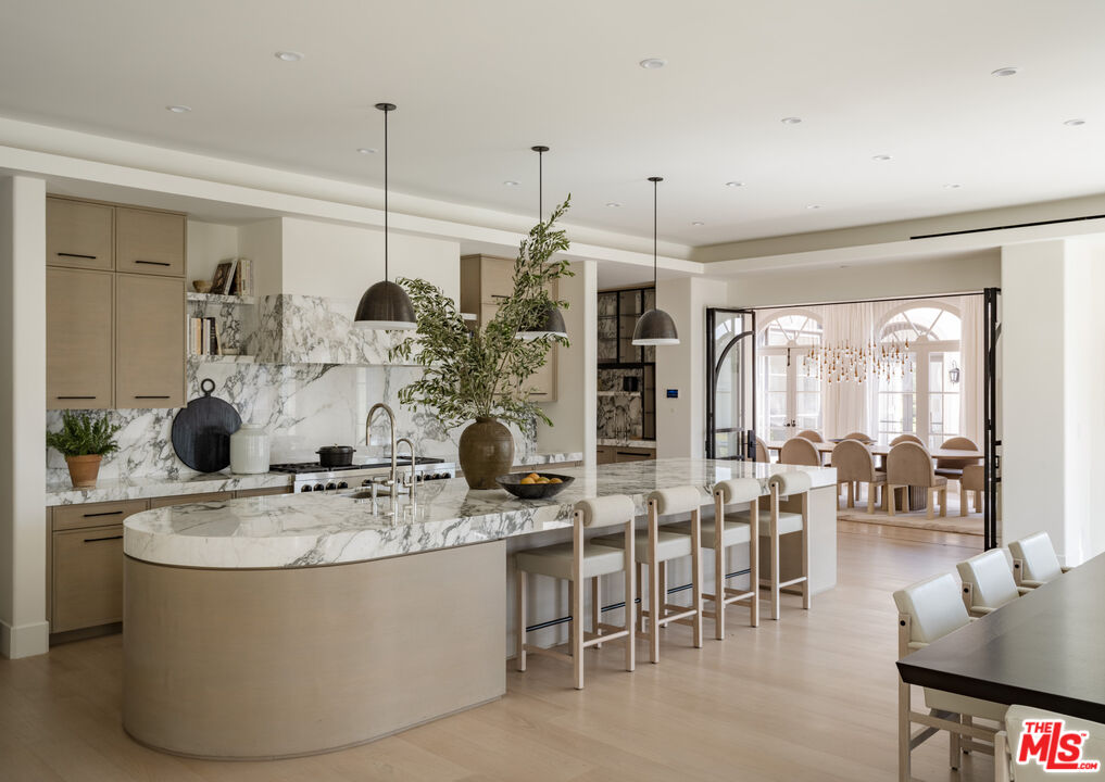 MLS #25561595 image #9