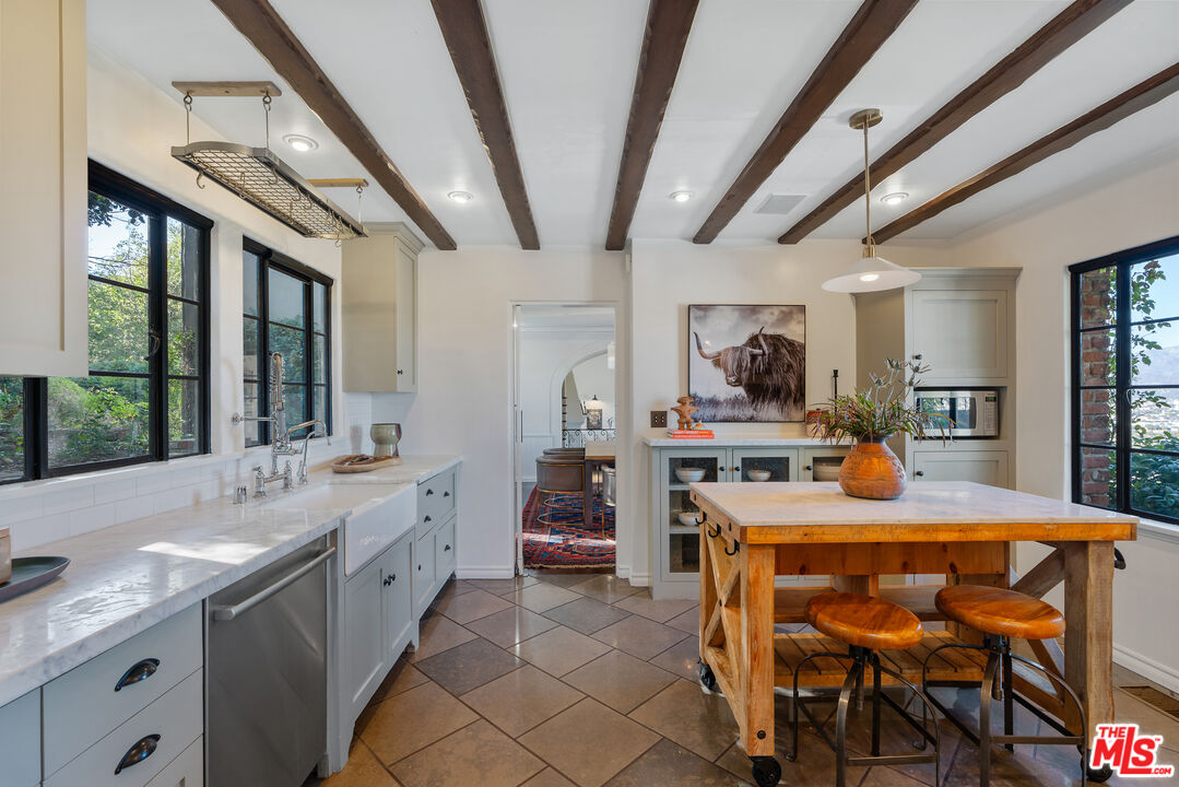 MLS #25561659 image #18