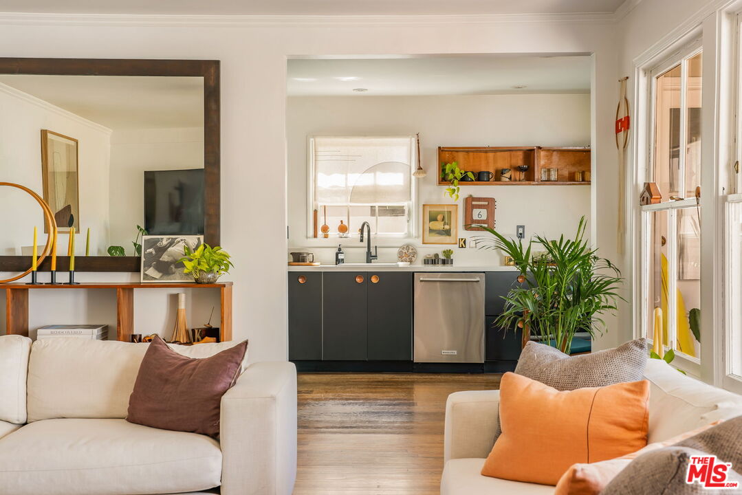 MLS #25561873 image #10