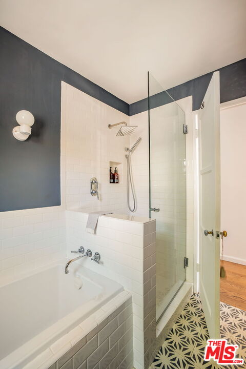 MLS #25561873 image #22