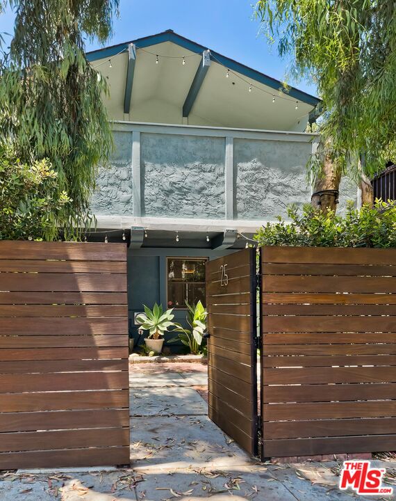 MLS #25562103 image #1