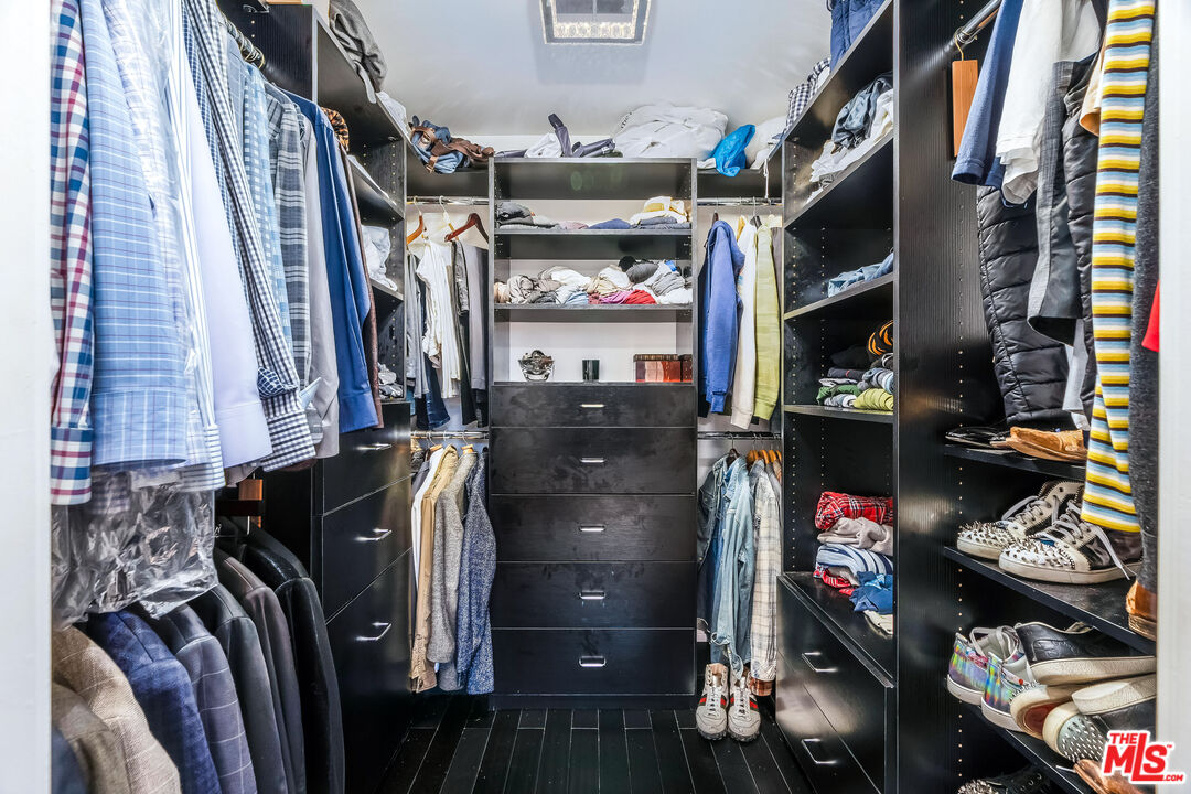 MLS #25562129 image #26