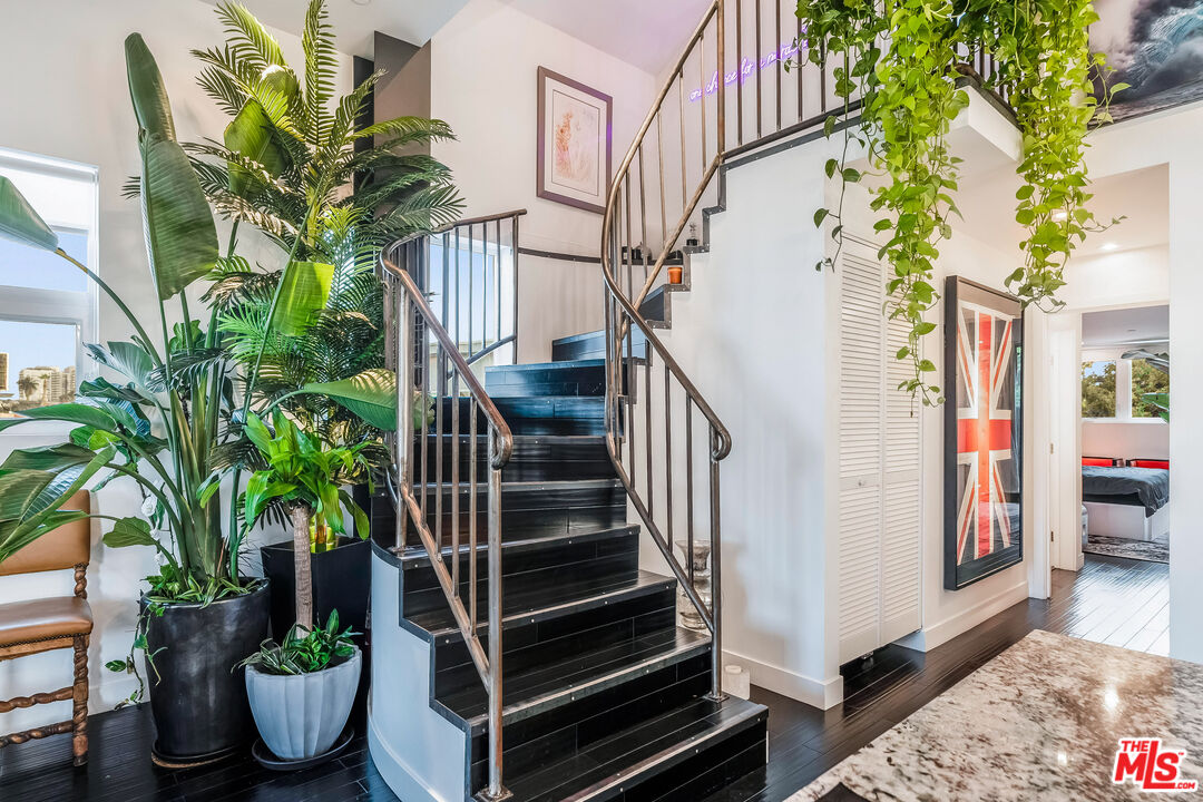 MLS #25562129 image #27