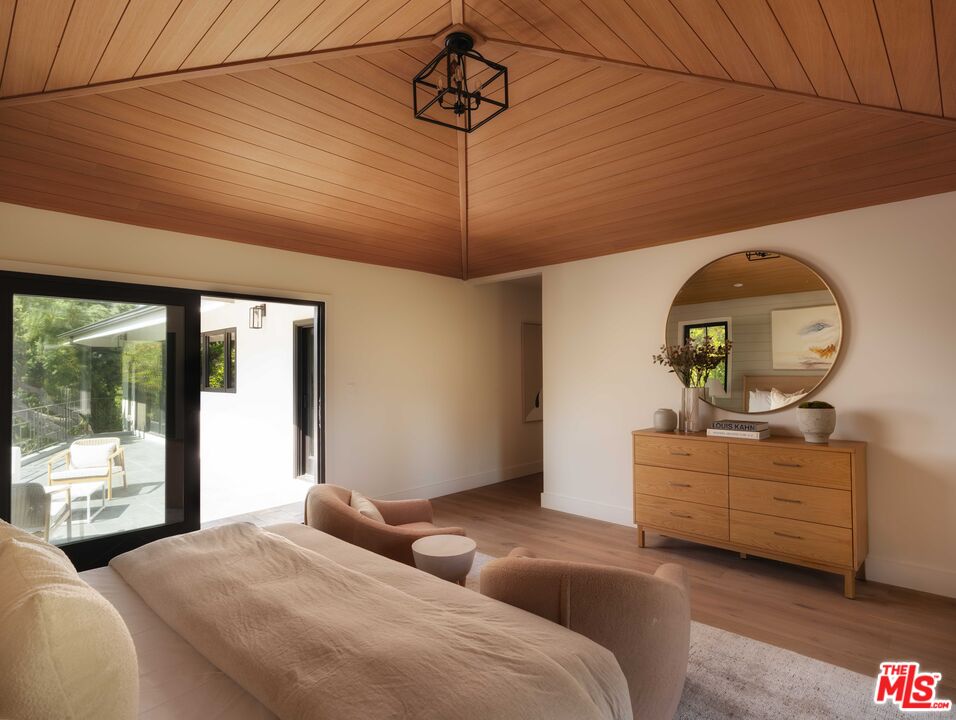 MLS #25562173 image #15