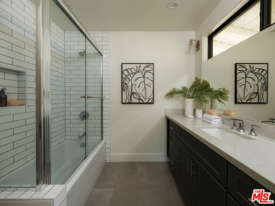 MLS #25562173 image #22