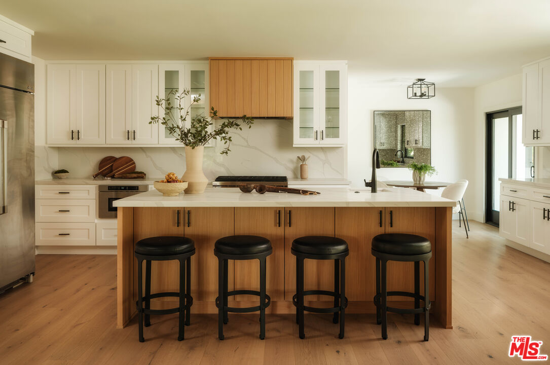 MLS #25562173 image #2