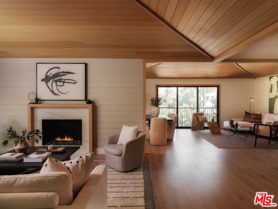 MLS #25562173 image #0