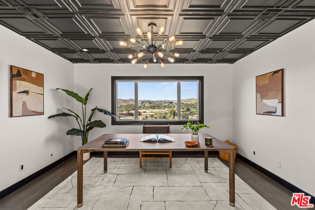 MLS #25562301 image #9