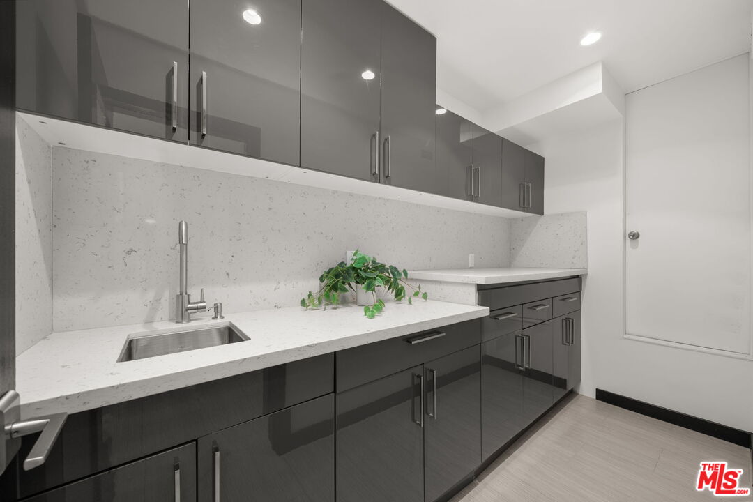 MLS #25562301 image #36