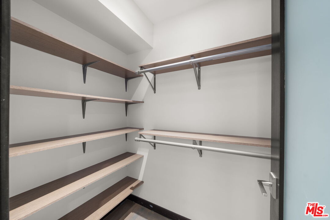 MLS #25562301 image #37