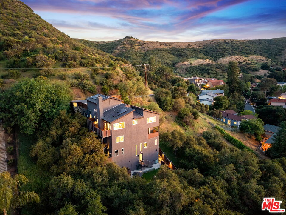 MLS #25562301 image #41