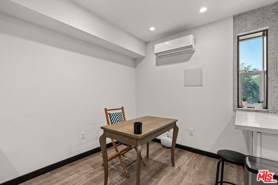 MLS #25562301 image #46