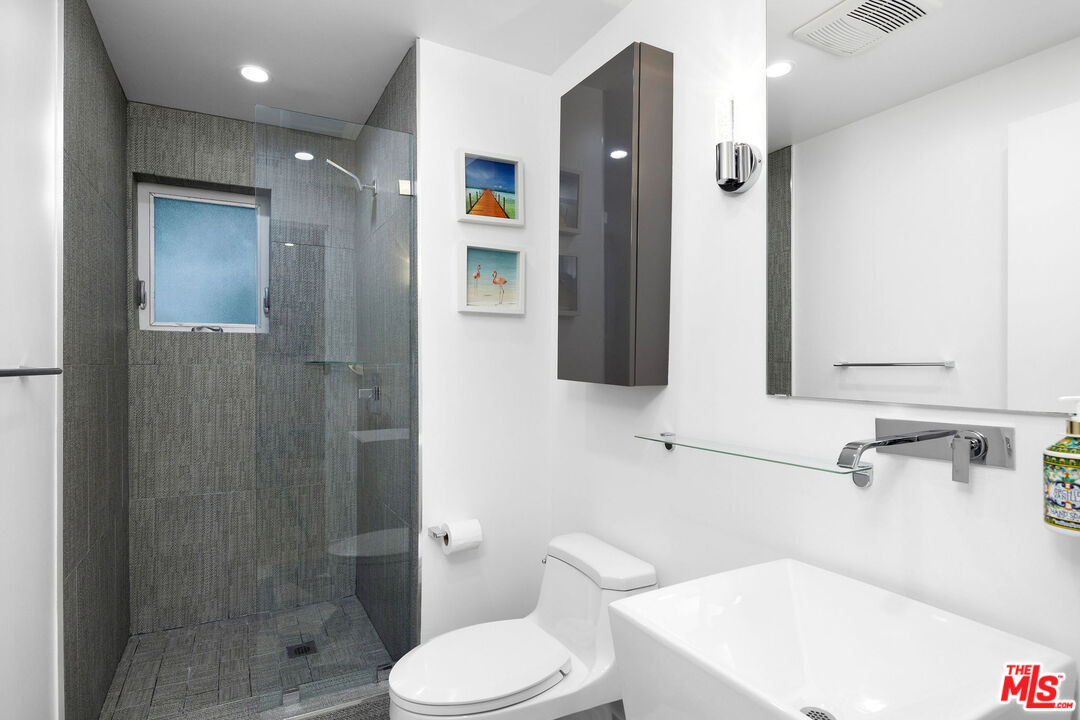 MLS #25562445 image #11