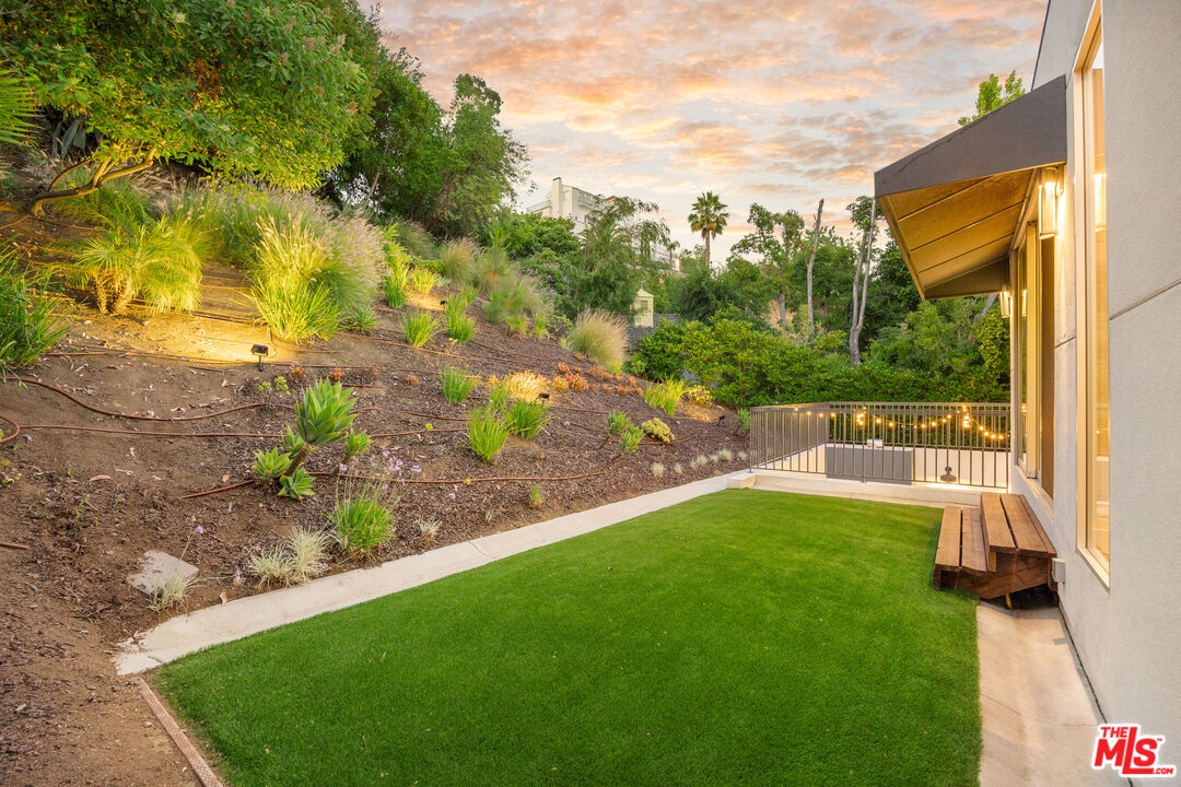 MLS #25562445 image #20