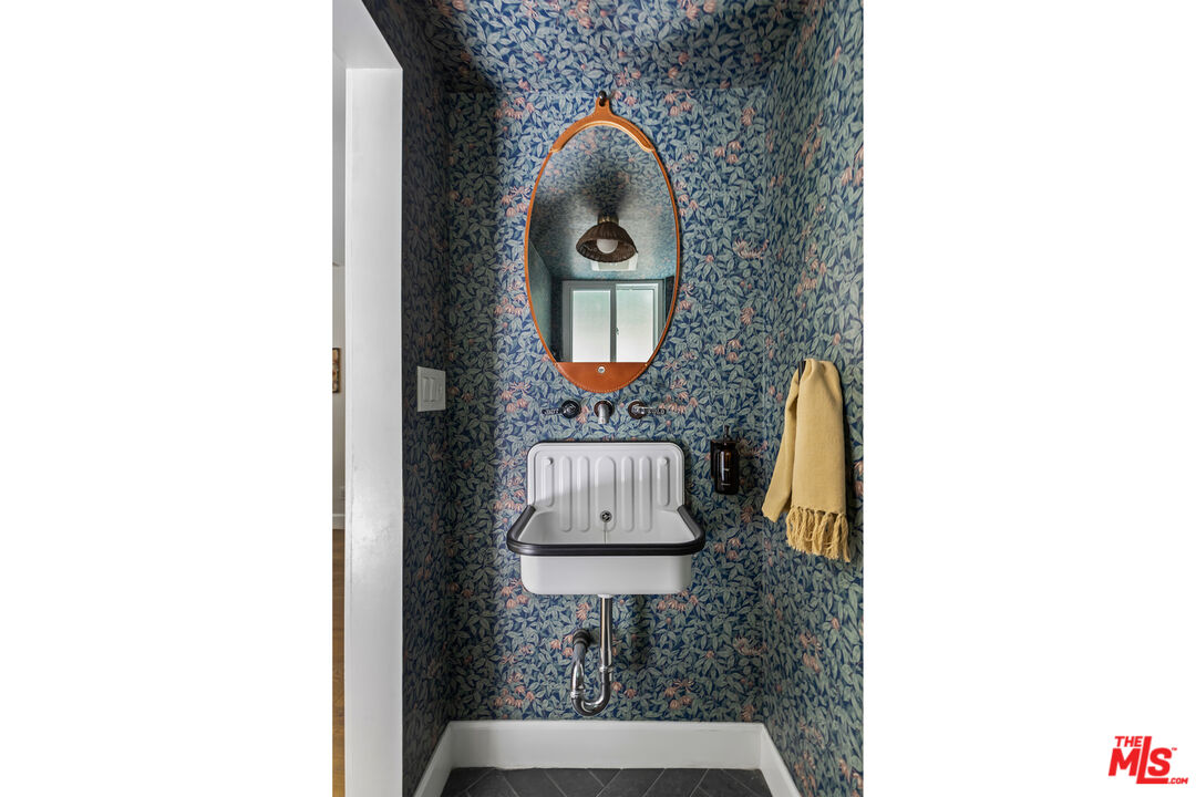 MLS #25562665 image #15