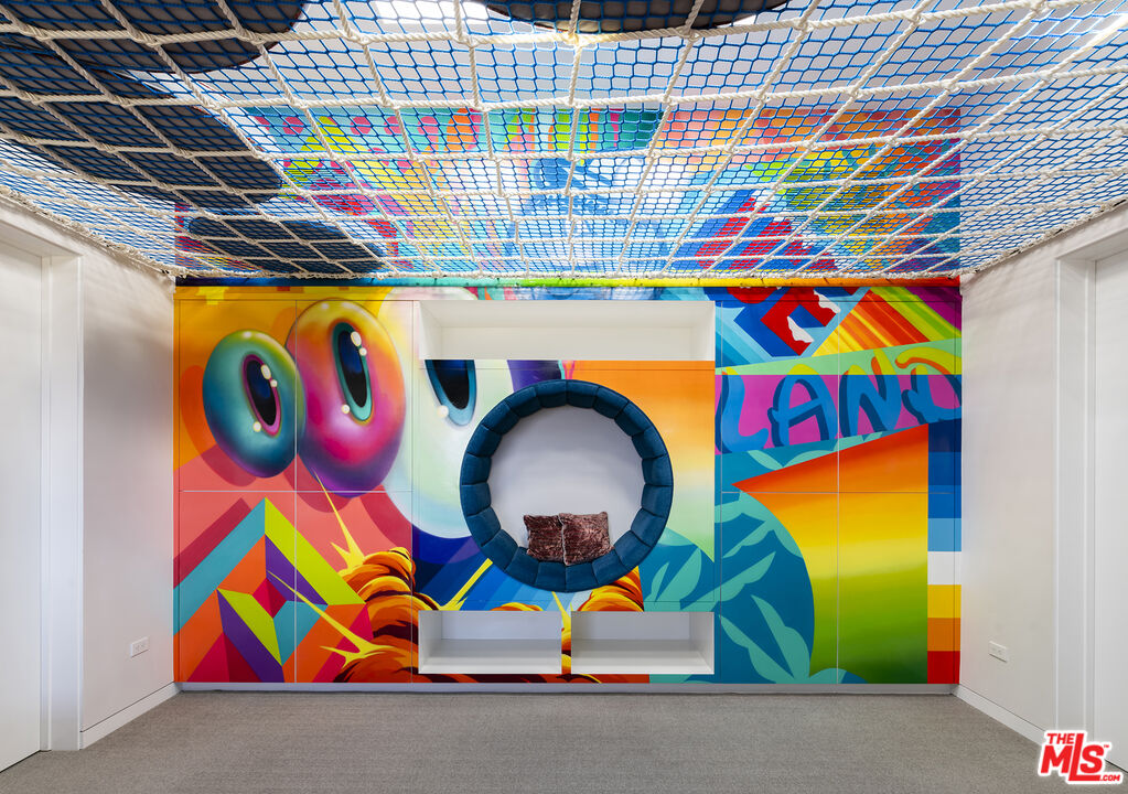 MLS #25562853 image #26