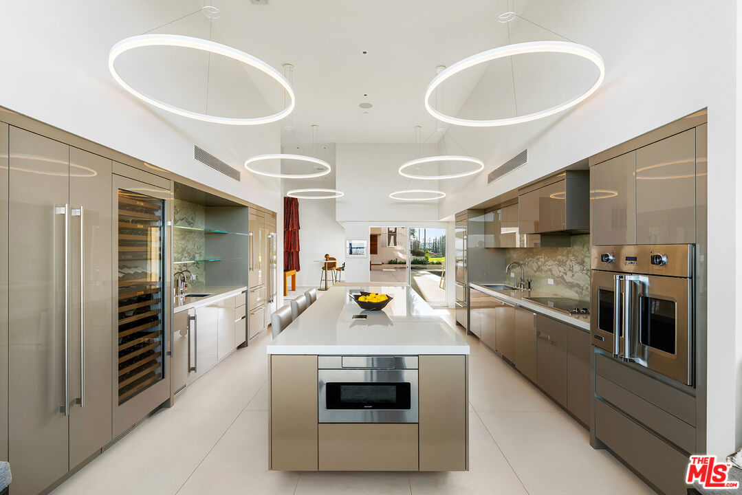 MLS #25562853 image #31