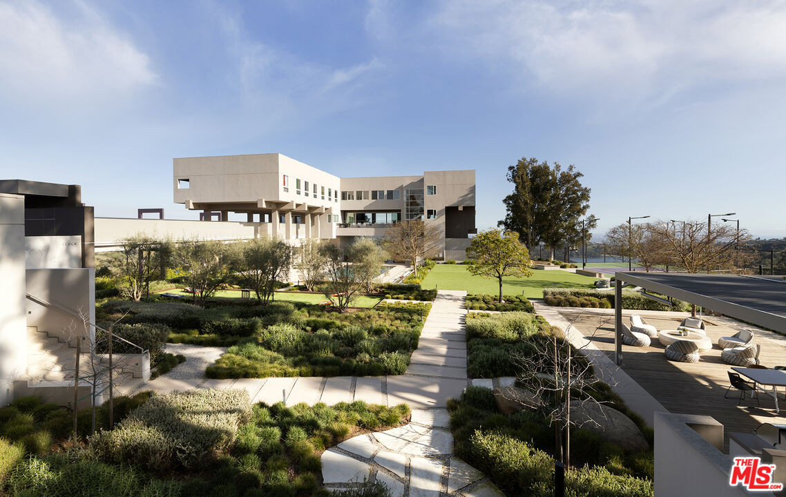 MLS #25562853 image #42