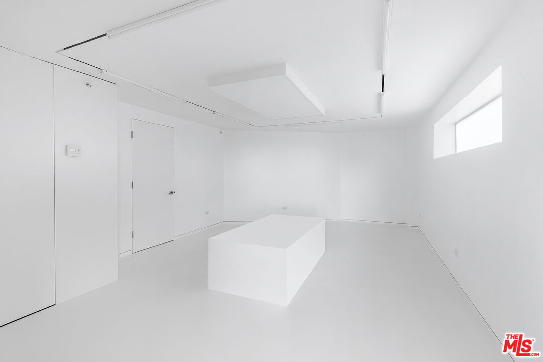 MLS #25562853 image #61