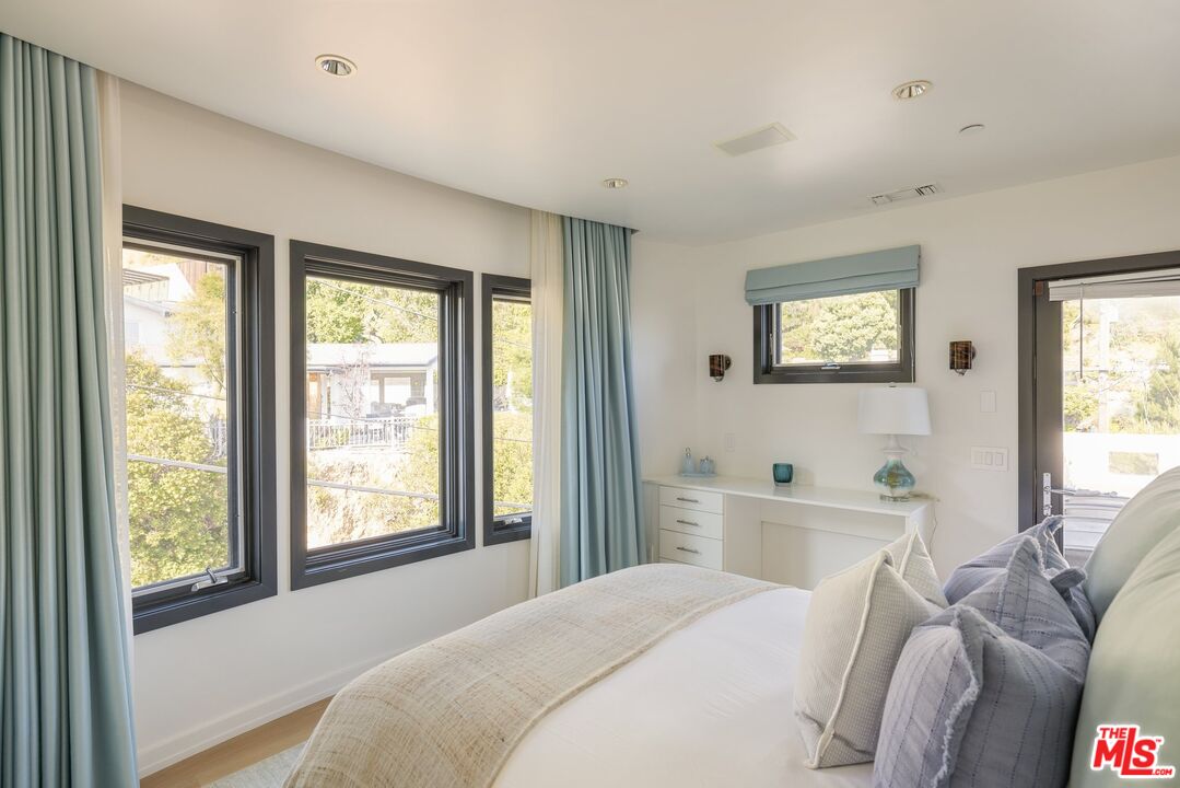 MLS #25563093 image #34