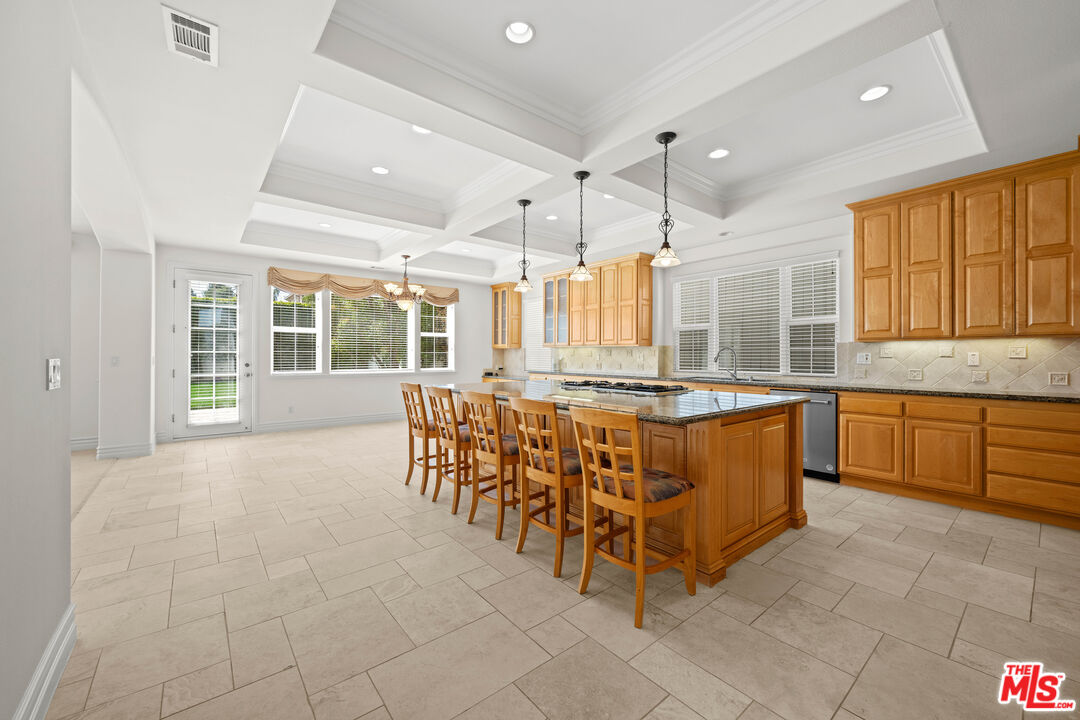 MLS #25563131 image #28