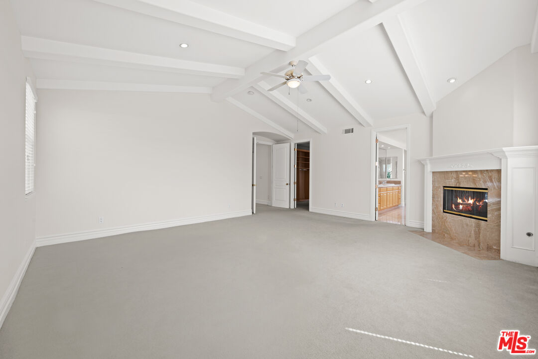 MLS #25563131 image #42