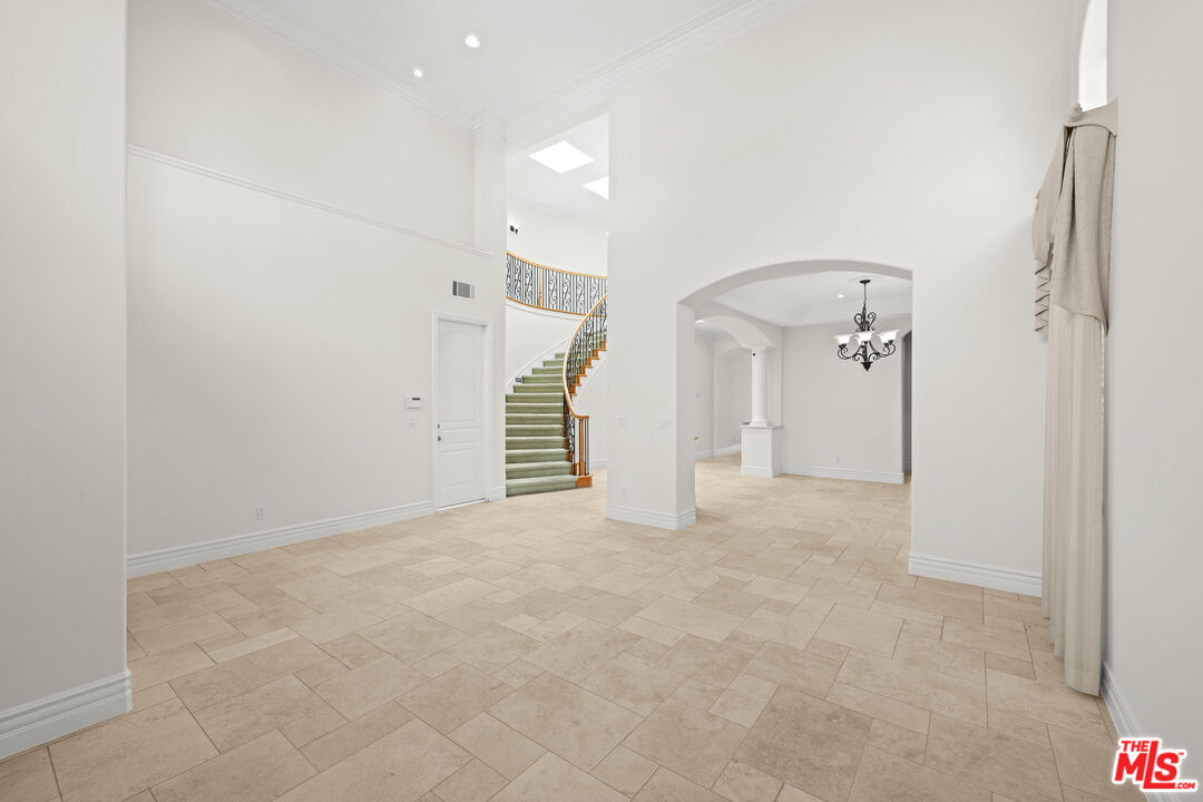 MLS #25563131 image #7