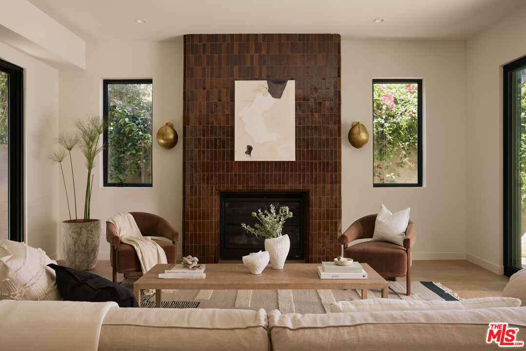 MLS #25563167 image #3