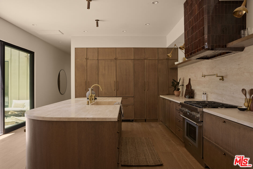 MLS #25563167 image #8