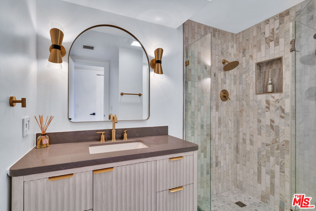 MLS #25563199 image #13