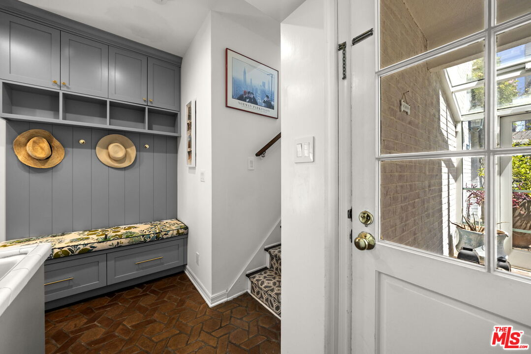 MLS #25563313 image #24