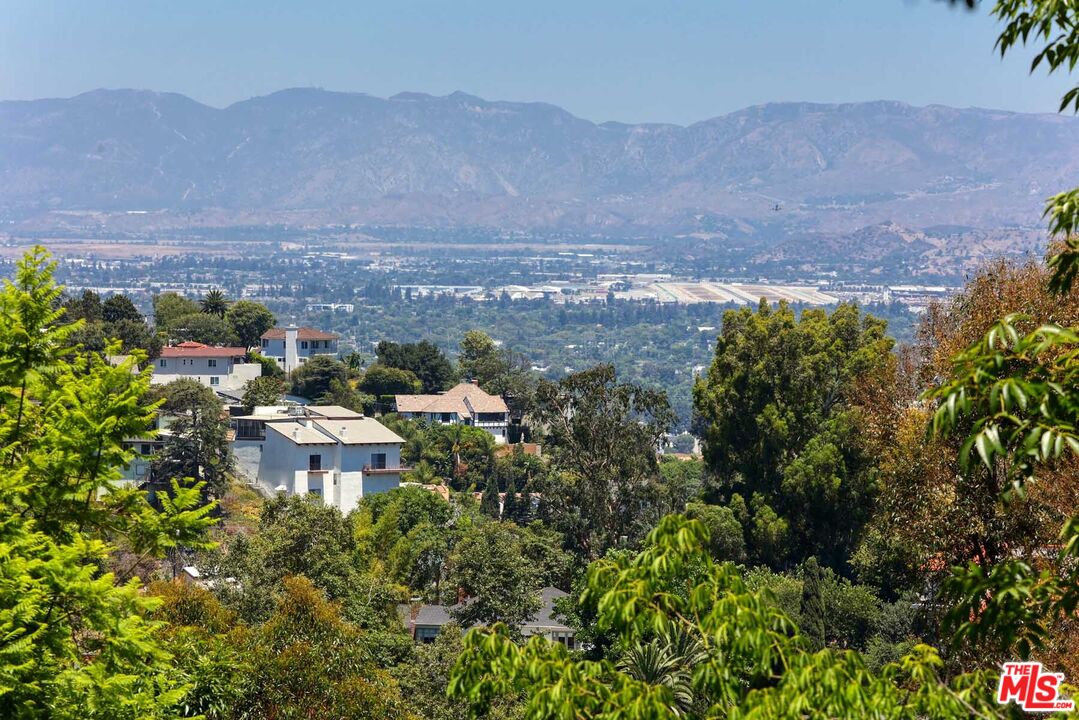 MLS #25563837 image #20