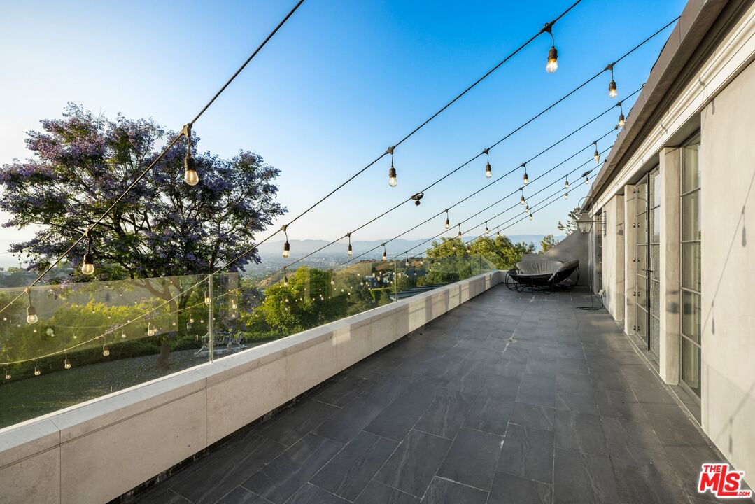 MLS #25562957 image #28