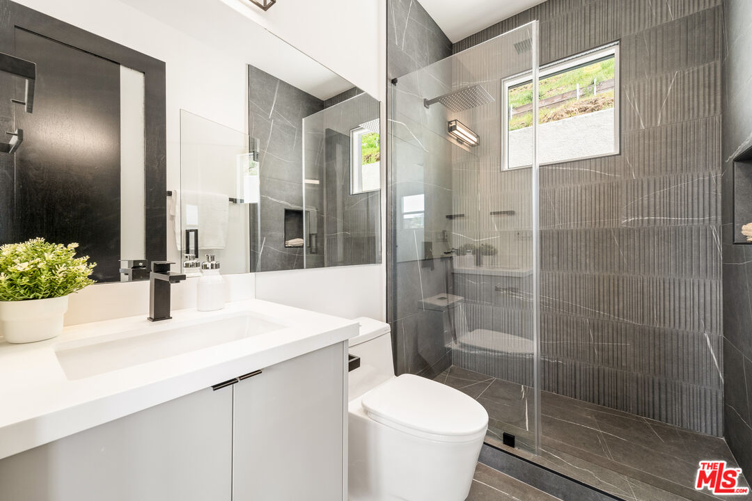 MLS #25563891 image #26