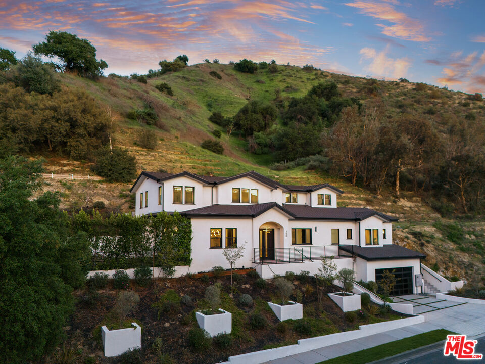 MLS #25563891 image #29