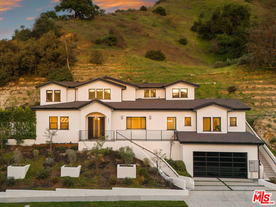 MLS #25563891 image #0