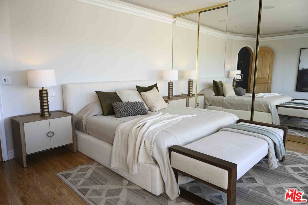 MLS #25564229 image #24