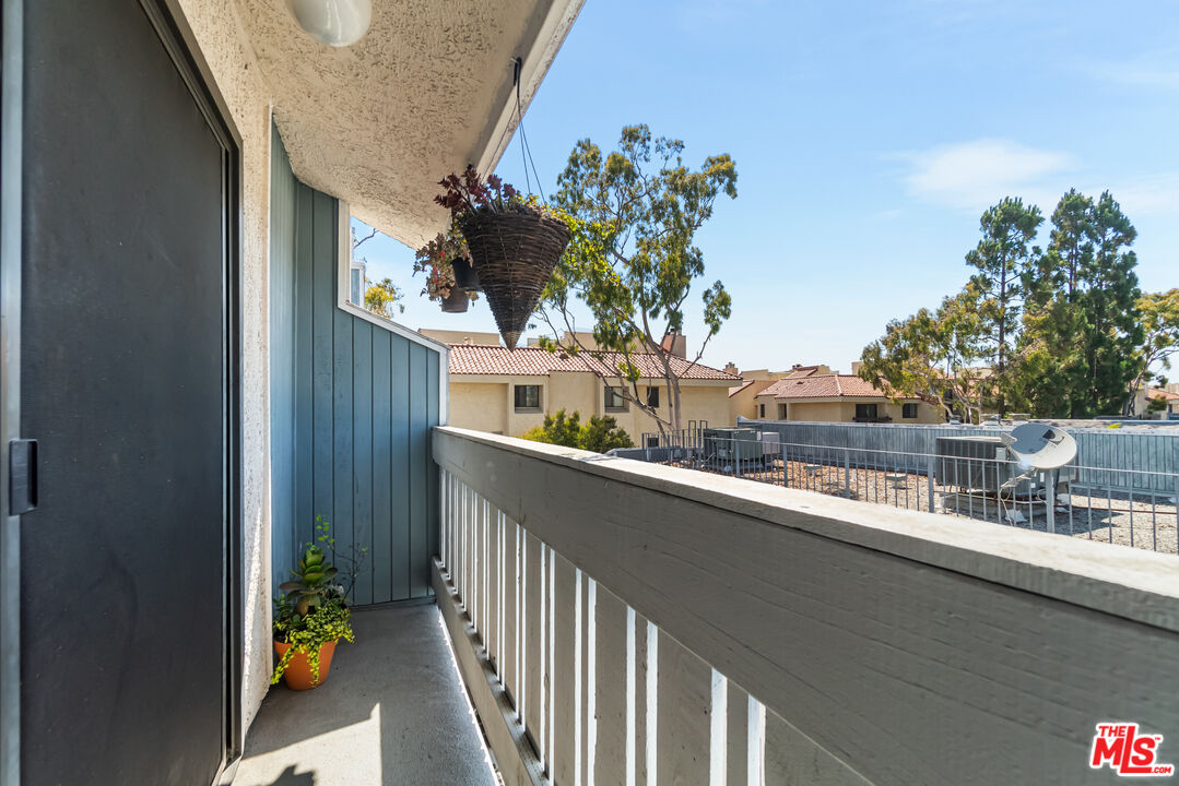 MLS #25564579 image #14