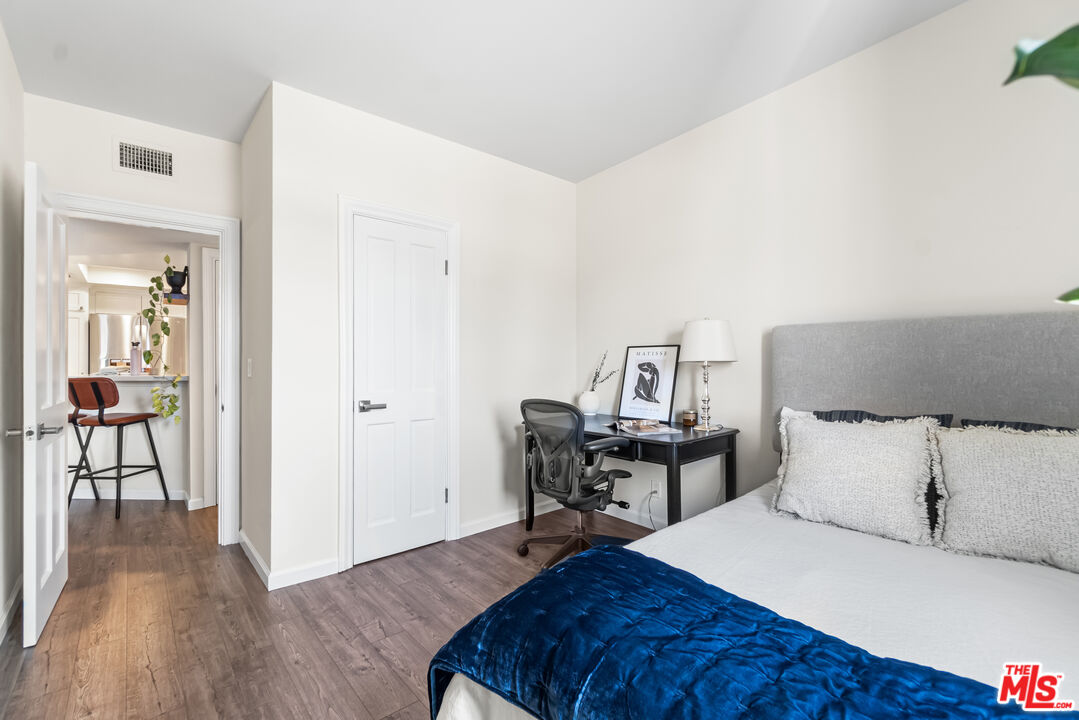 MLS #25564579 image #19