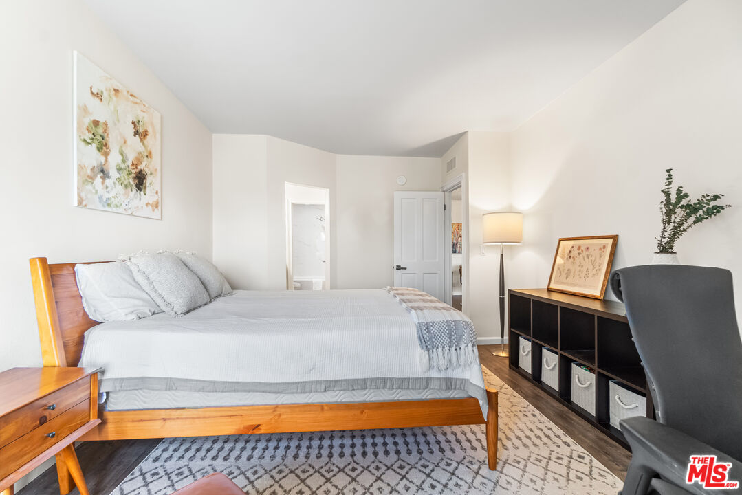 MLS #25564579 image #23