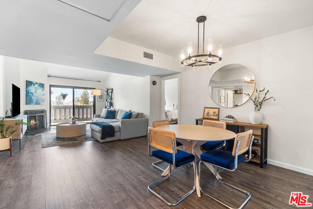 MLS #25564579 image #0