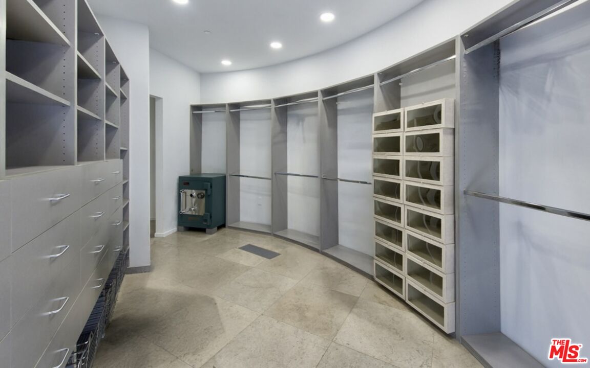 MLS #25564593 image #36