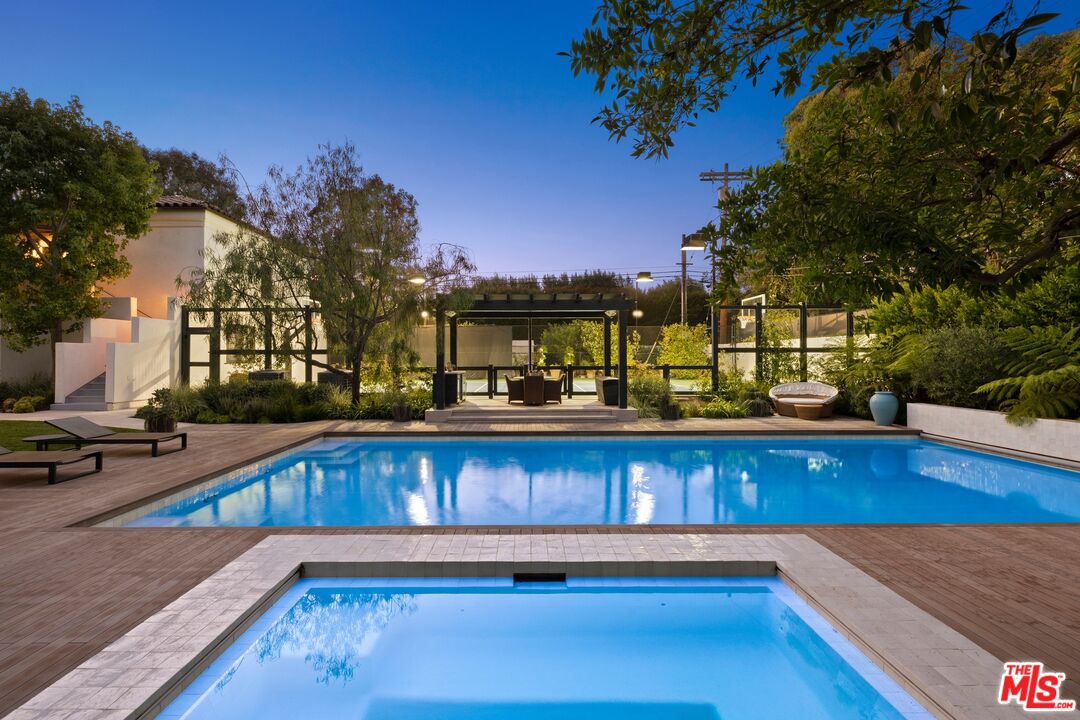 MLS #25564843 image #2