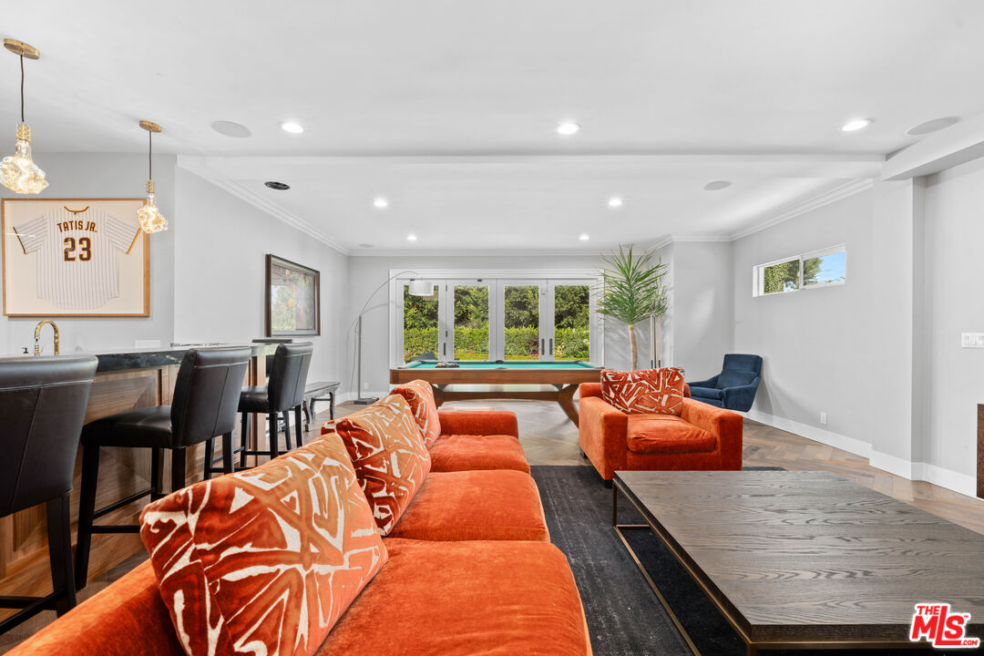 MLS #25565057 image #9