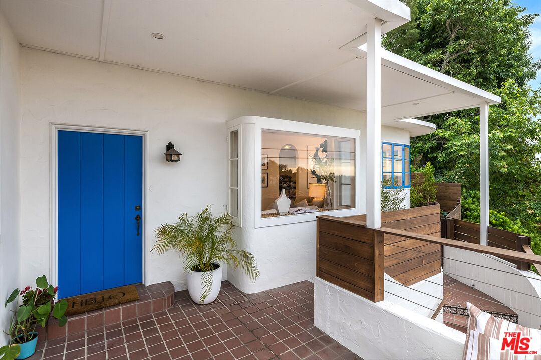 MLS #25565087 image #0