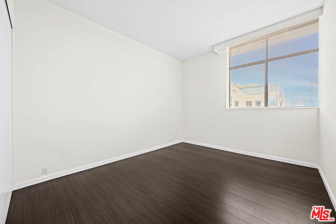 MLS #25565117 image #30