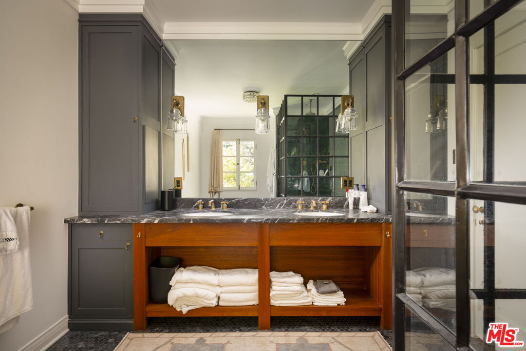 MLS #25565231 image #8