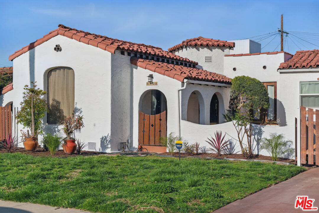 MLS #25565399 image #0