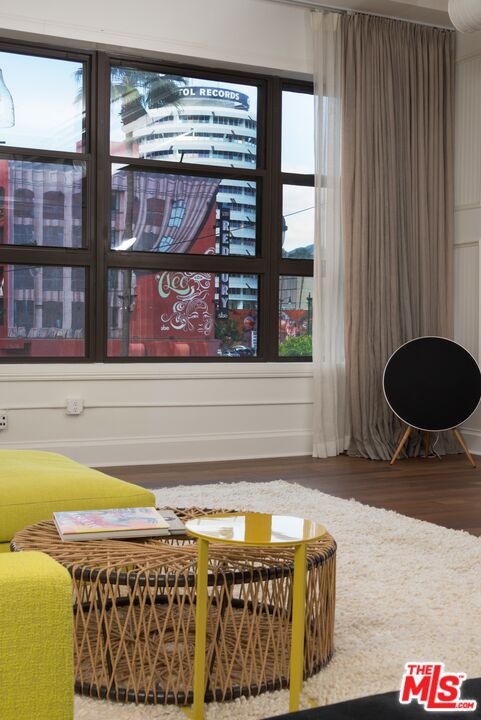 MLS #25565407 image #10