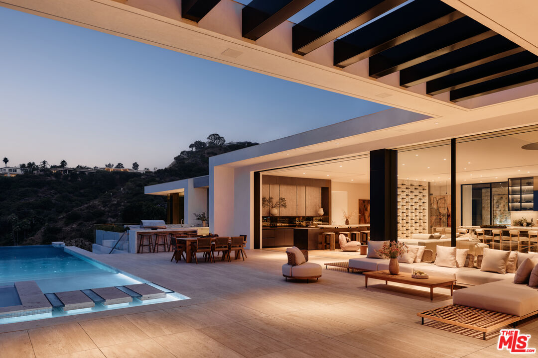 MLS #25565439 image #33